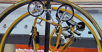 360°Rotating Bicycle